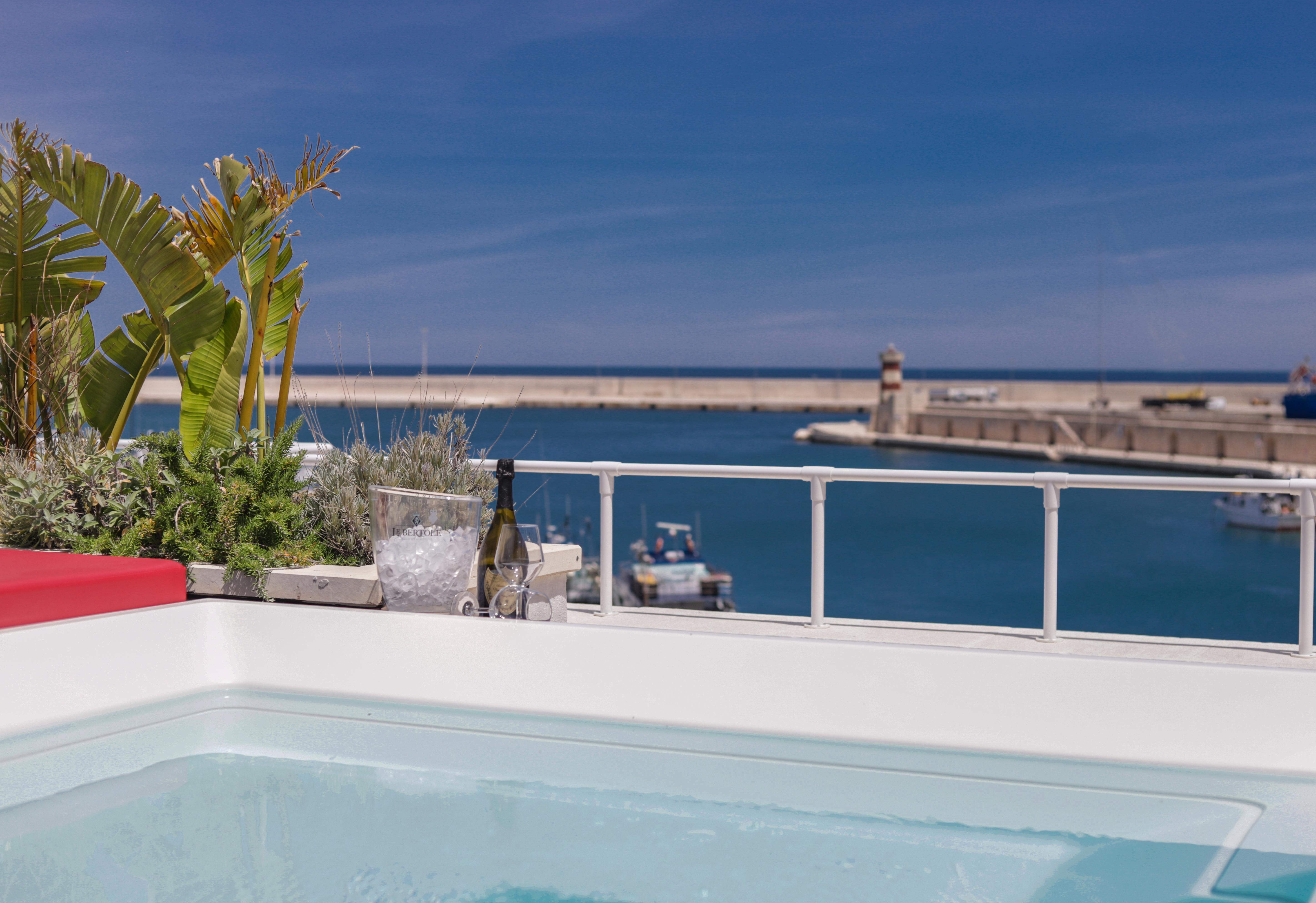 Al Console Luxury Suite Monopoli Exterior foto